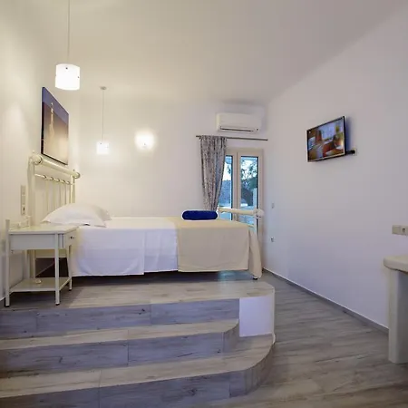 Akti Naoussa Paros Apartment Exterior photo