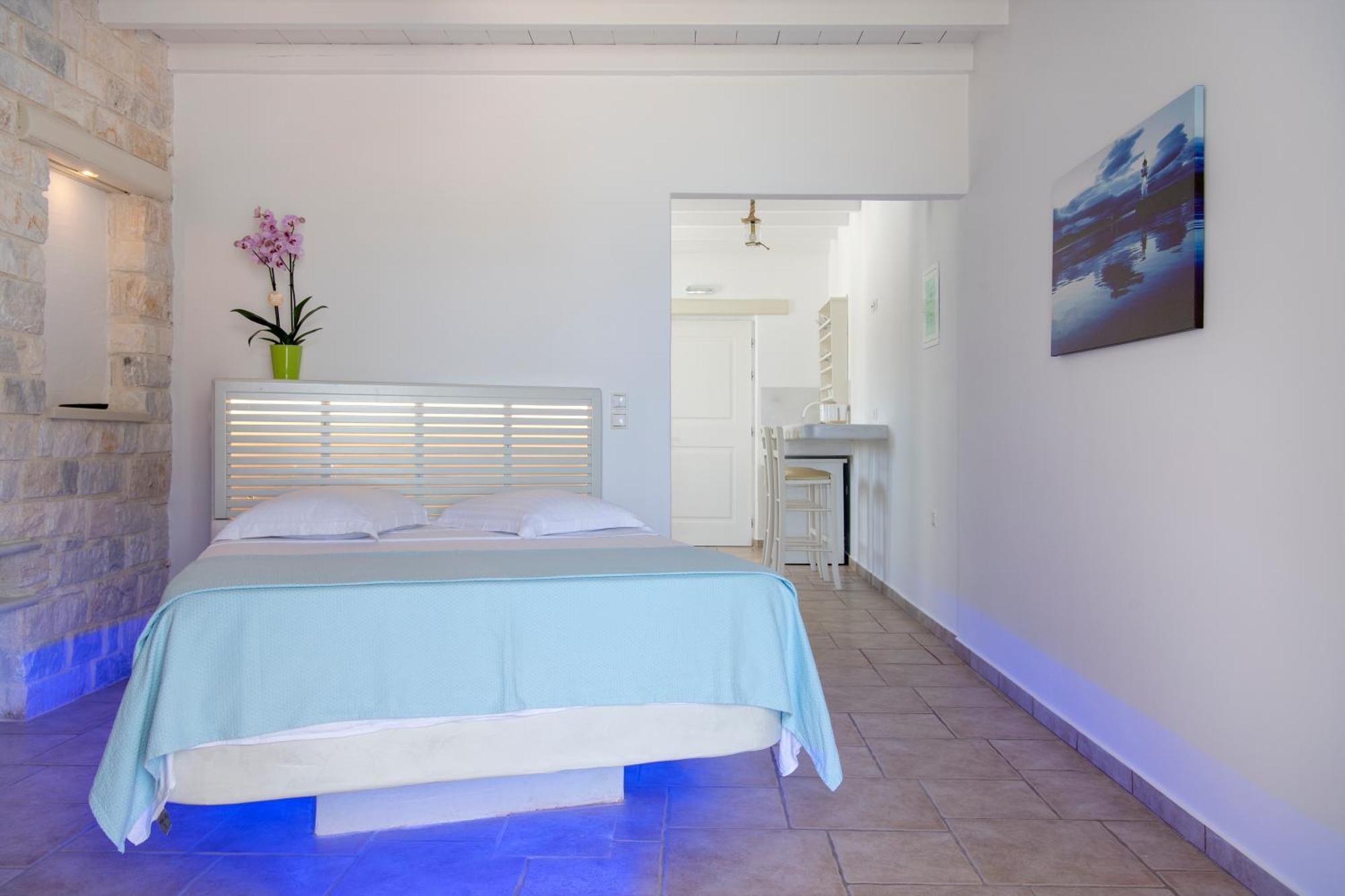 Apartment Akti Paros