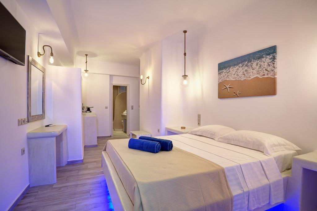 Akti Paros